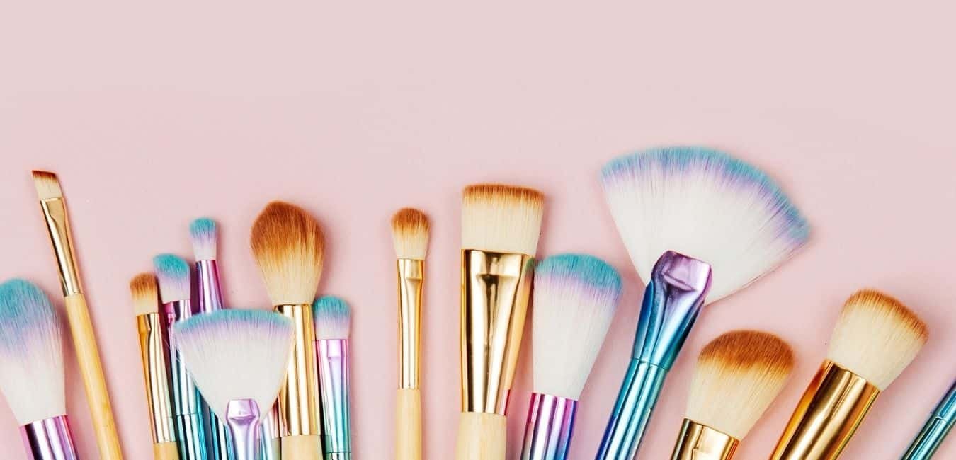 makeup brush